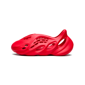 YEEZY FOAM RNNR VERMILLION